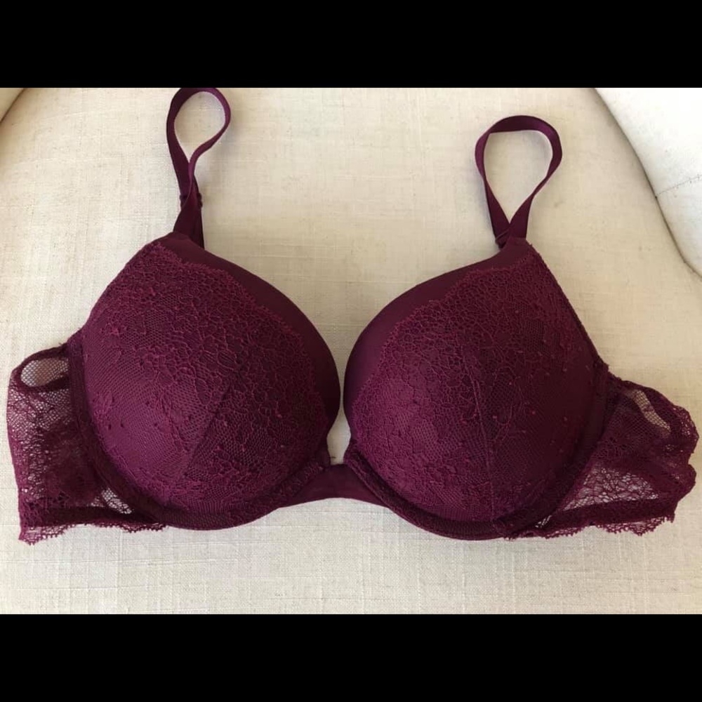 Victoria’s Secret Very Sexy Push Up. 36B.